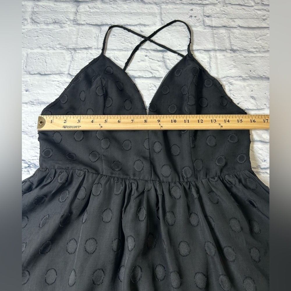 Molly Green Chic Black Mini Sundress w/Criss Cross Back. Size Large. - Picture 7 of 9